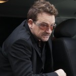 Oslo, Aung san Suu Kyi incontra la star degli U2 Bono04
