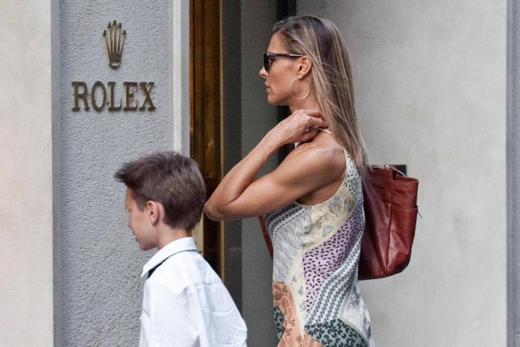 Martina Colombari cerca orologio Billy: figlio Achille