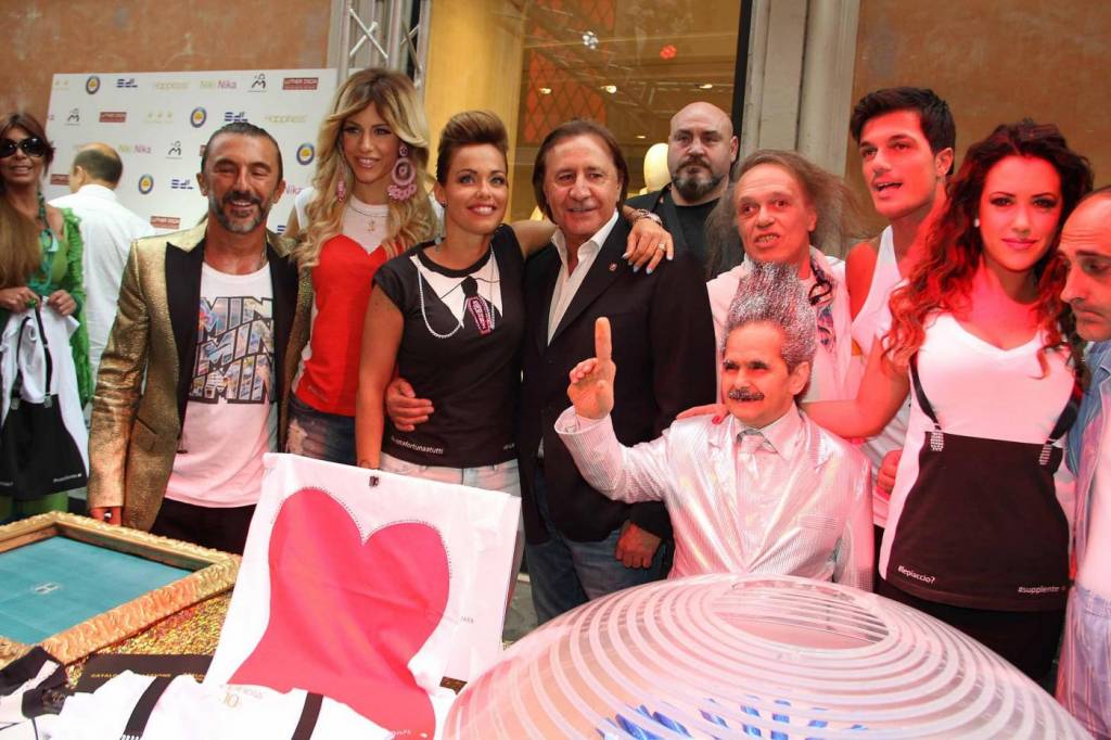 Valeria Marini, Antonio Brosio nuovo toyboy? party gelosa…