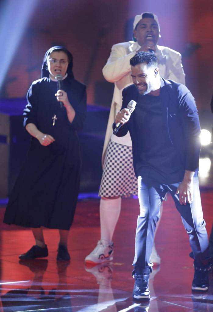 Voice, Suor Cristina Scuccia canta Ricky Martin finale