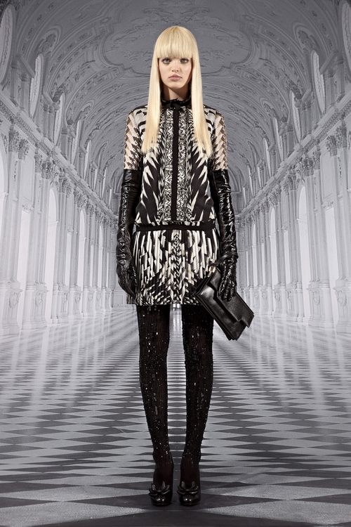 Roberto Cavalli Pre Fall 2012 05