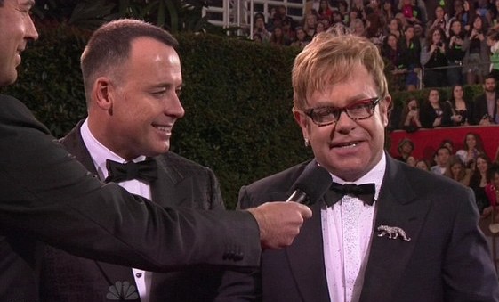Elton John intervista ai Goldn Globes
