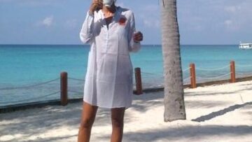 Caterina Balivo incinta Maldive