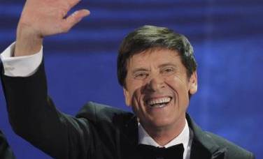 Gianni Morandi in concerto con tre date e 15 musicisti