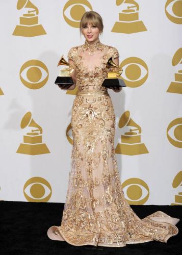 Taylor Swift Grammy Awards 2012 04