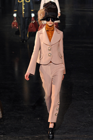 Lousi Vuitton a\i 2012 Parigi 13