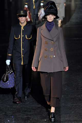 Lousi Vuitton a\i 2012 Parigi 13