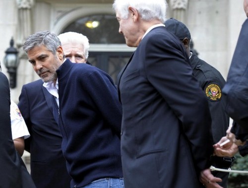 L'arresto di George Clooney 06