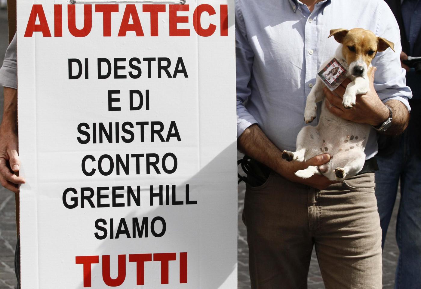 Brescia, la battaglia degli animalisti contro 'Green Hill' 08