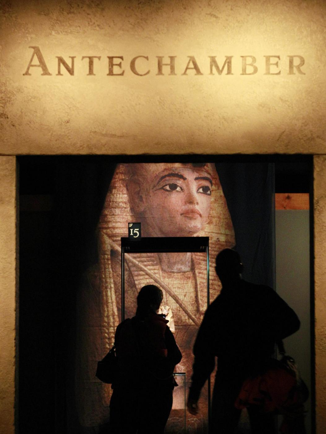 Seattle, mostra 'Tutankhamon'010