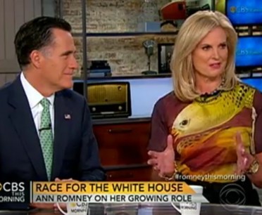 Ann Romney blusa