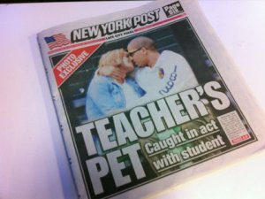 Professoressa bacia studente New York 02