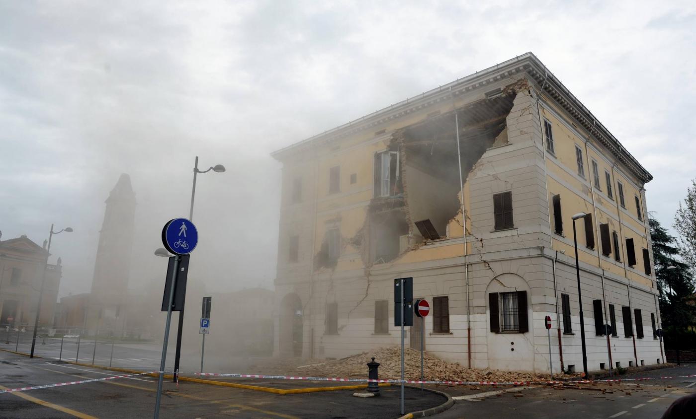 Terremoto in Emilia Romagna01