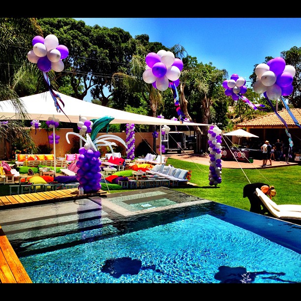 Bar Refaeli festa compleanno 01