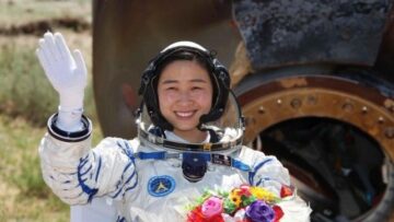 Pechino: rientro della navicella spaziale Shenzhou-9 09
