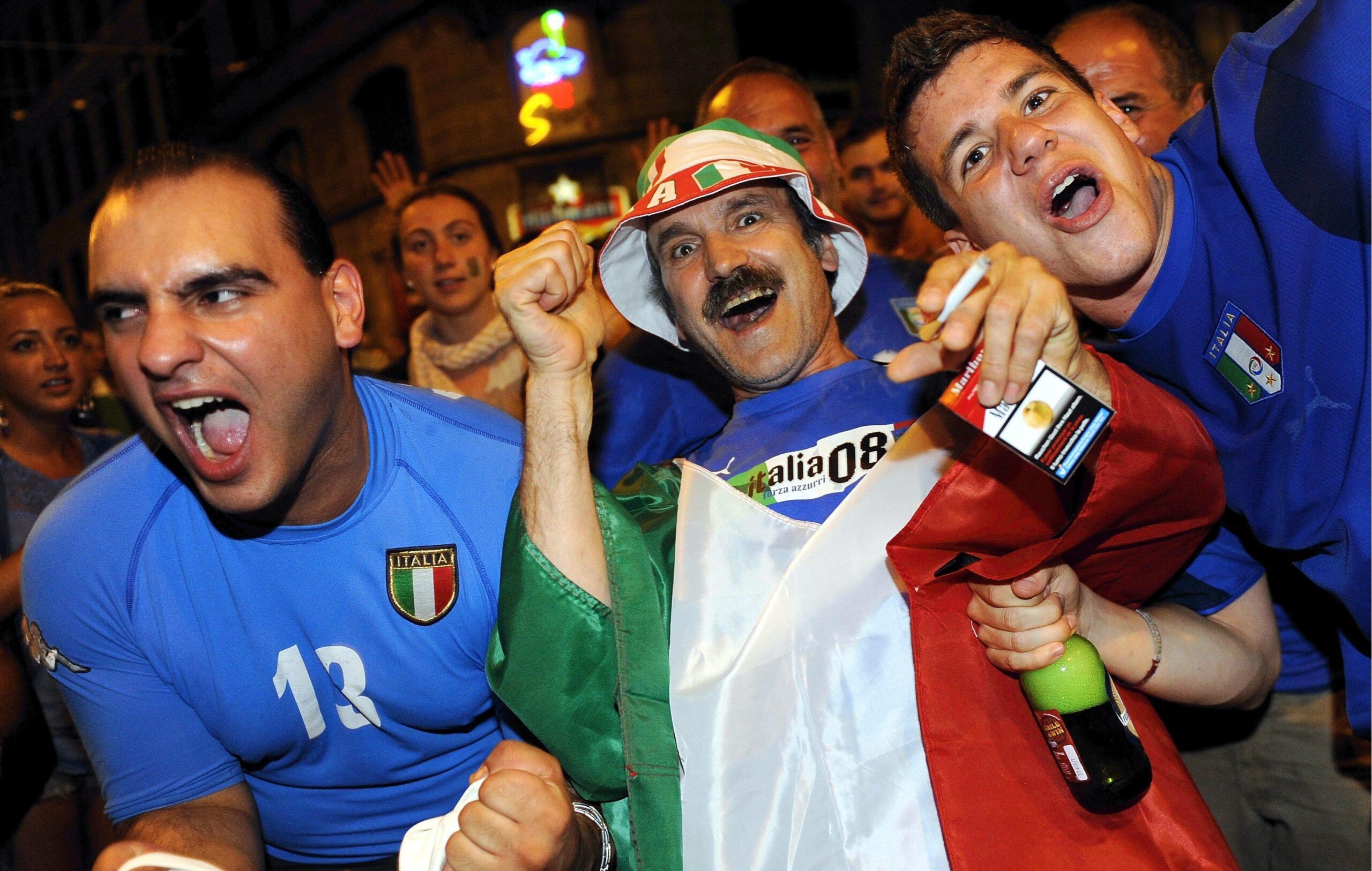 Italian fans in Switzerland03