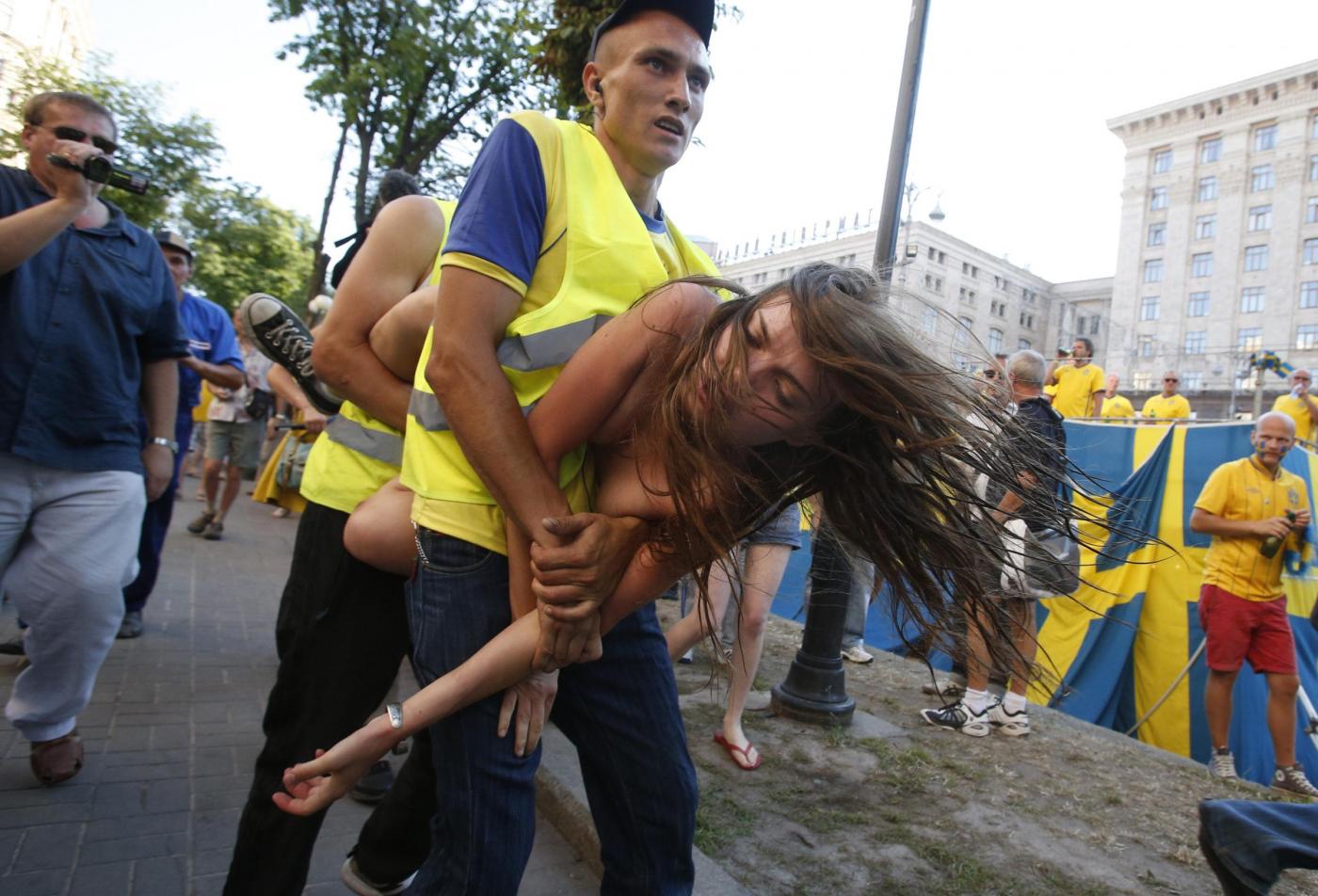 Femen proteste 03