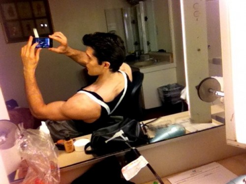 Roberto Bolle su Twitter 01