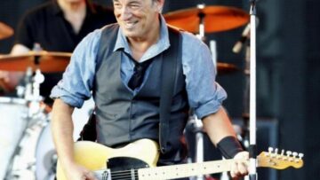 Oslo, Bruce Springsteen ricorda le vittime di Utoya in concerto01