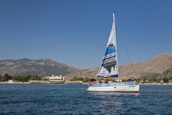 Greenpeace contro le trivelle nel Canale di Sicilia 09