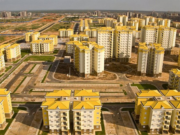 La città fantasma dell'Angola02