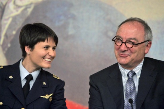 Samantha Cristoforetti, la prima donna italiana a volare nello spazio01