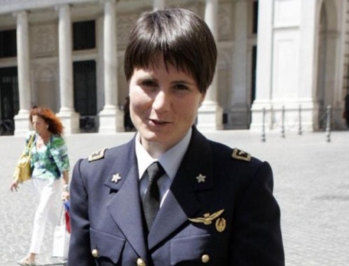 Samantha Cristoforetti, la prima donna italiana a volare nello spazio02