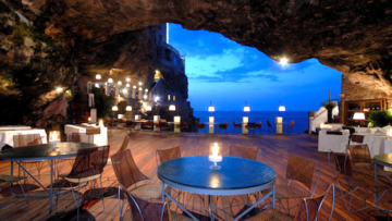 Boutique Hotel Grotta Palazzese 01