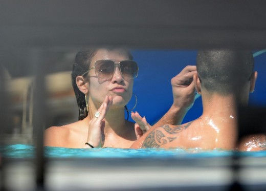 Jennifer Lopez in vacaza a Miami01