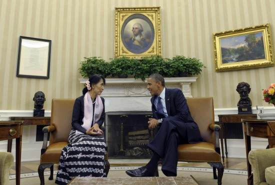 Obama incontra Aung San Suu Kyi alla Casa Bianca02