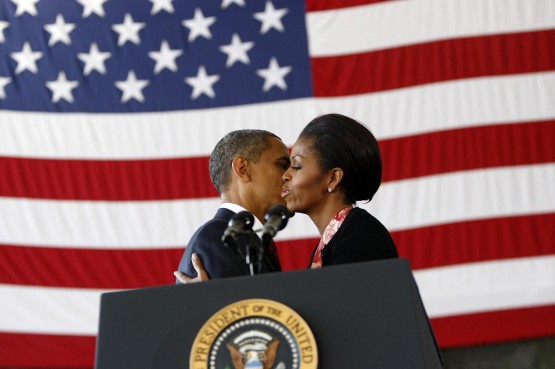 Michelle e Barack Obama festeggiano 20 anni di matrimonio 07