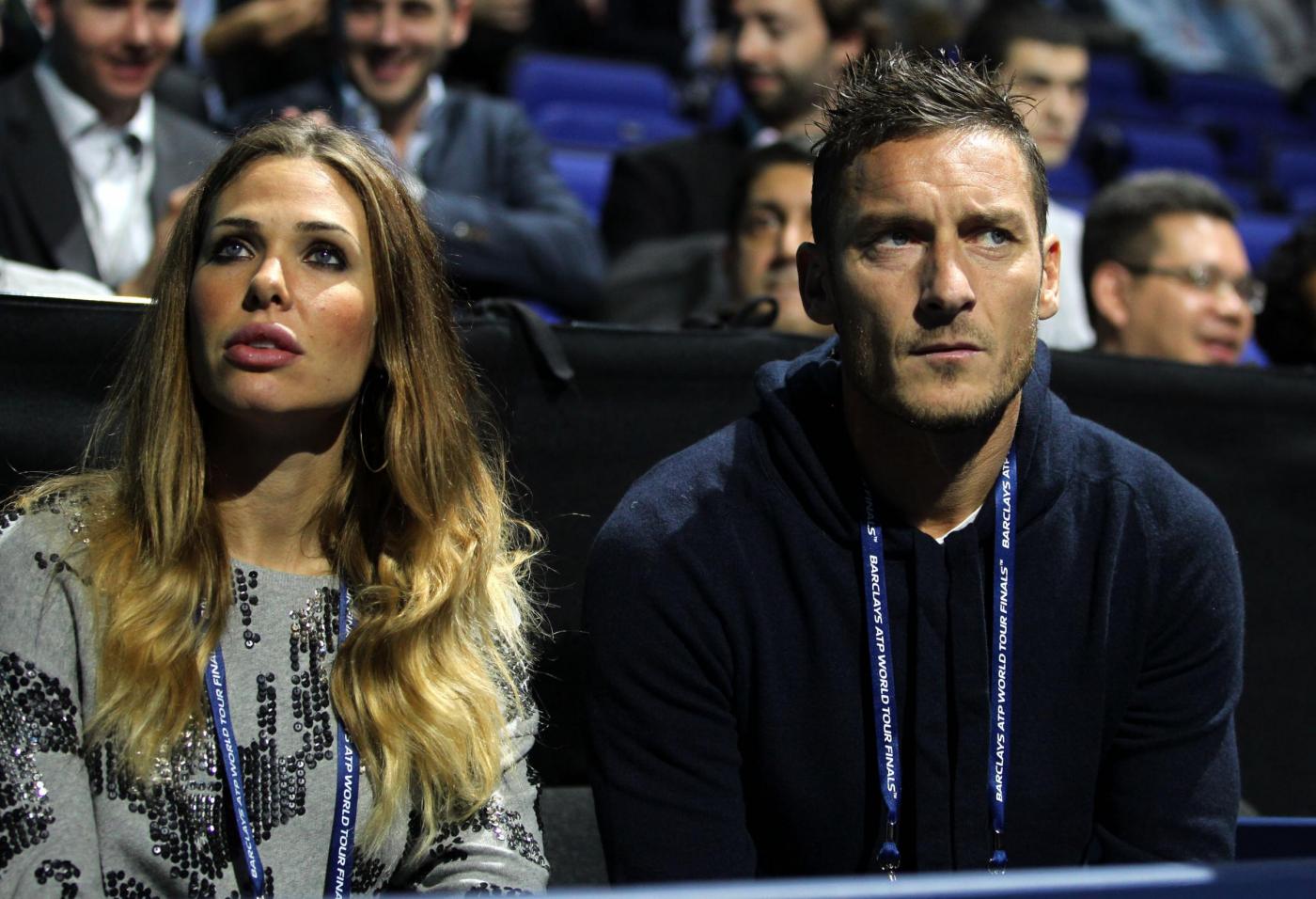 Londra, Totti e Ilary in tribuna agli ATP 02