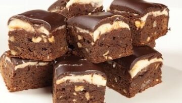 Ricette di dolci: brownies cioccolato e nocciole