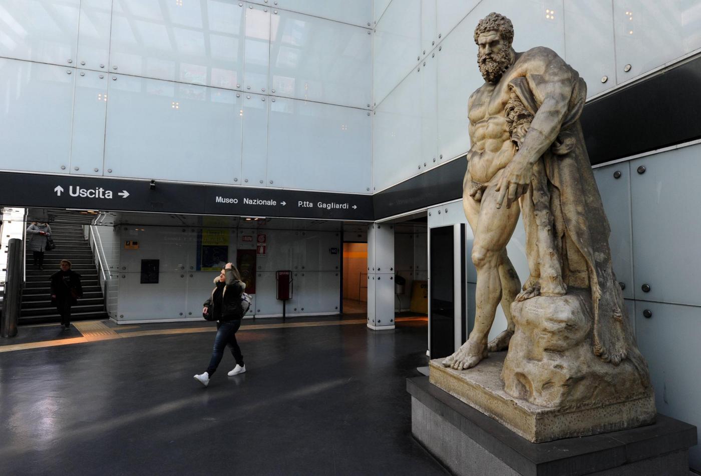 Napoli, le stazioni della metropolitana diventano un museo15