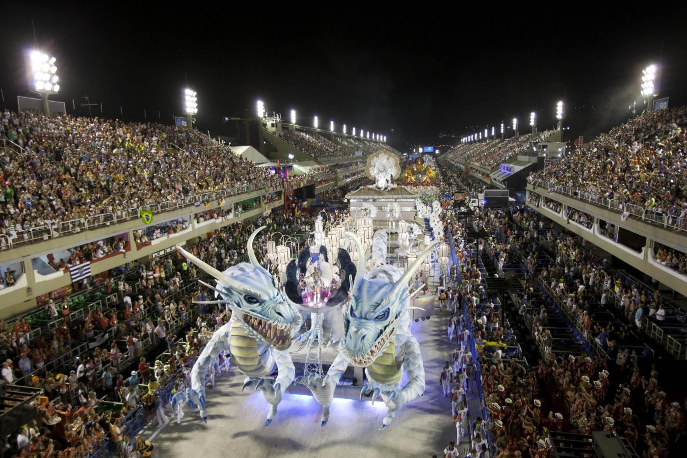 Carnevale di Rio de Janeiro: attese più di un milione di persone14