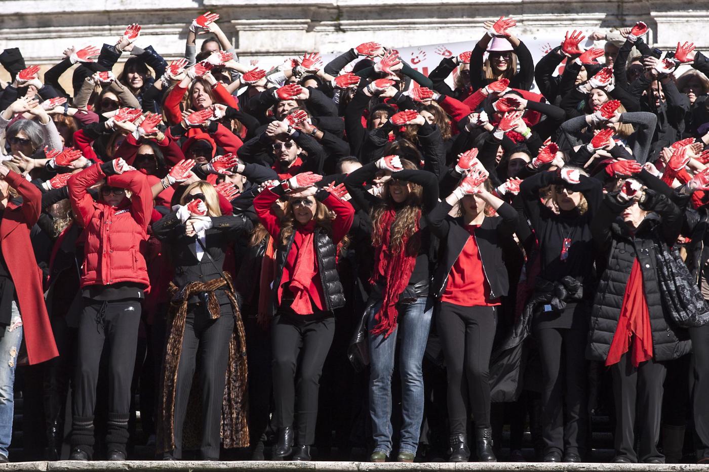 One Billion Rising - Flash mob contro la violenza sulle donne007