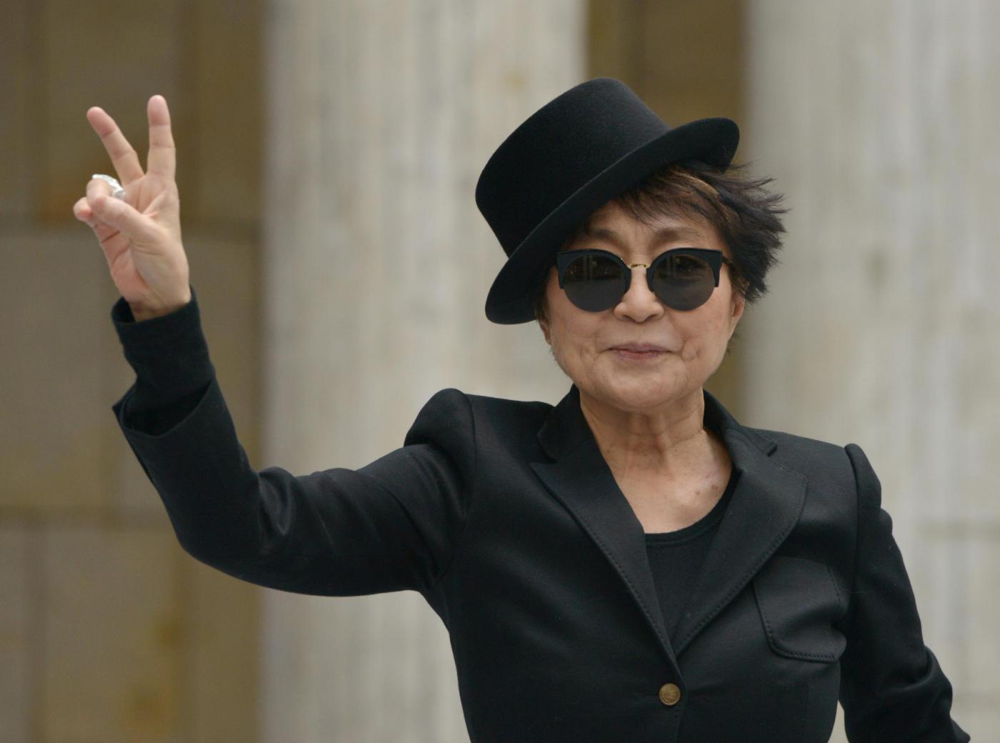 Yoko Ono a Francoforte per una retrospettiva06