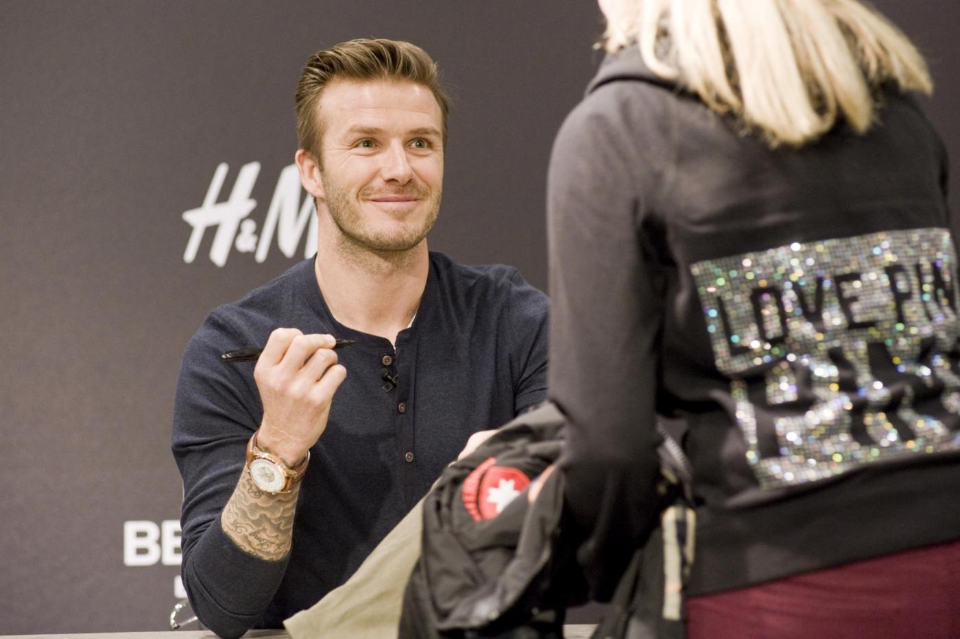 Berlino, David Beckham firma capi di abbigliamento per H&M 06