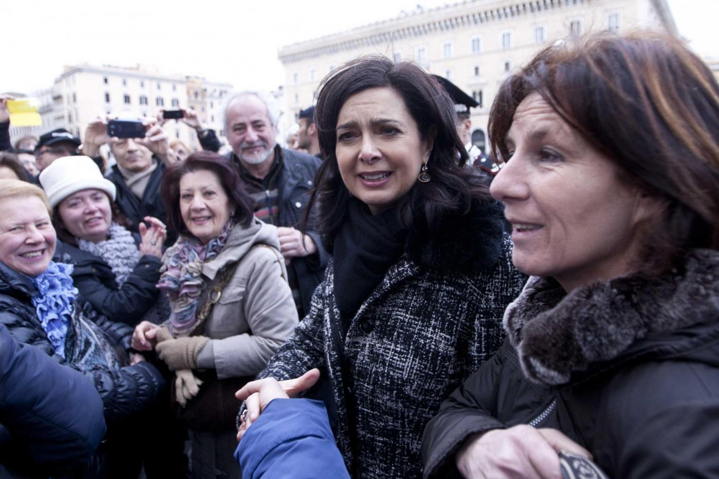 Laura Boldrini va da Napolitano al Quirinale a piedi08