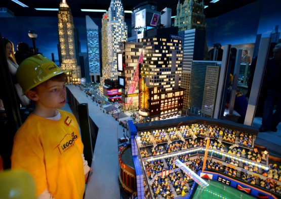New York riprodotta con un milione di Lego 03
