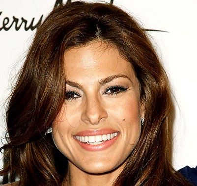 Eva Mendes incinta: secondo figlio da Ryan Gosling