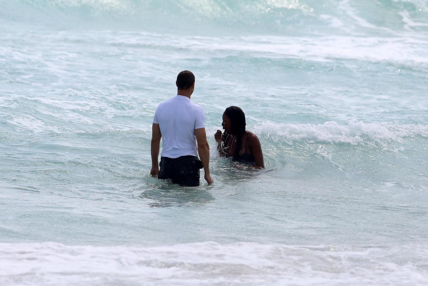 Naomi Campbell e Vladimir Doronin, jogging sulla spiaggia di Miami 02