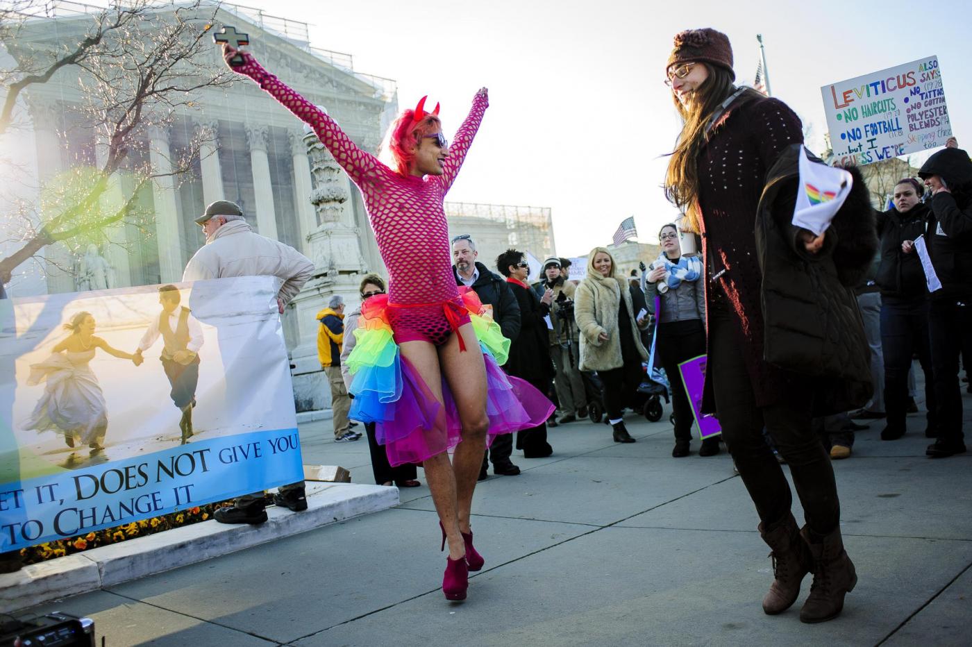 Usa, udienza su matrimoni gay: manifestazioni davanti alla Corte suprema01