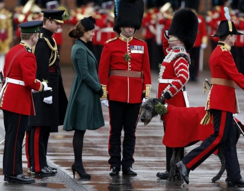 Kate Middleton tacco incastrato 02