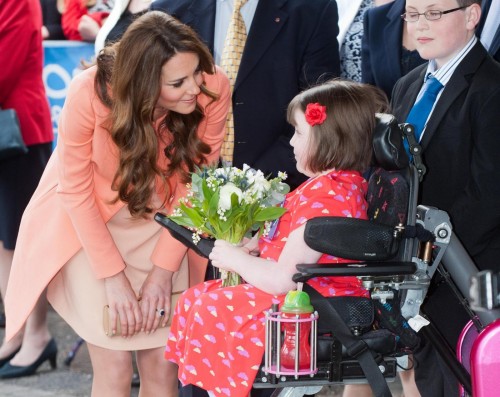 Duchessa di Cambridge in visita al Naomi House Children's Hospice06