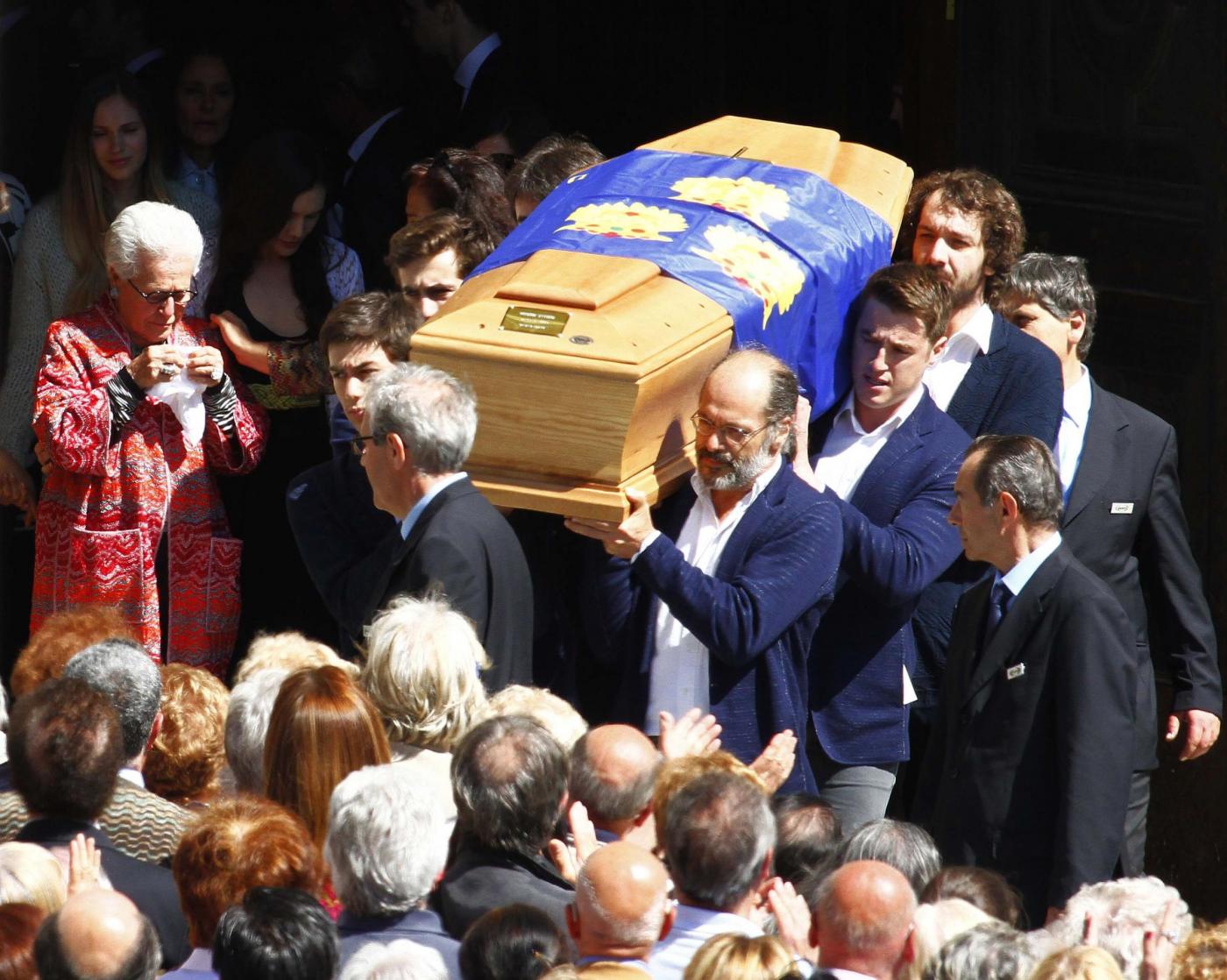 Missoni, i funerali dello stilista: "Ottavio era la moda" 07
