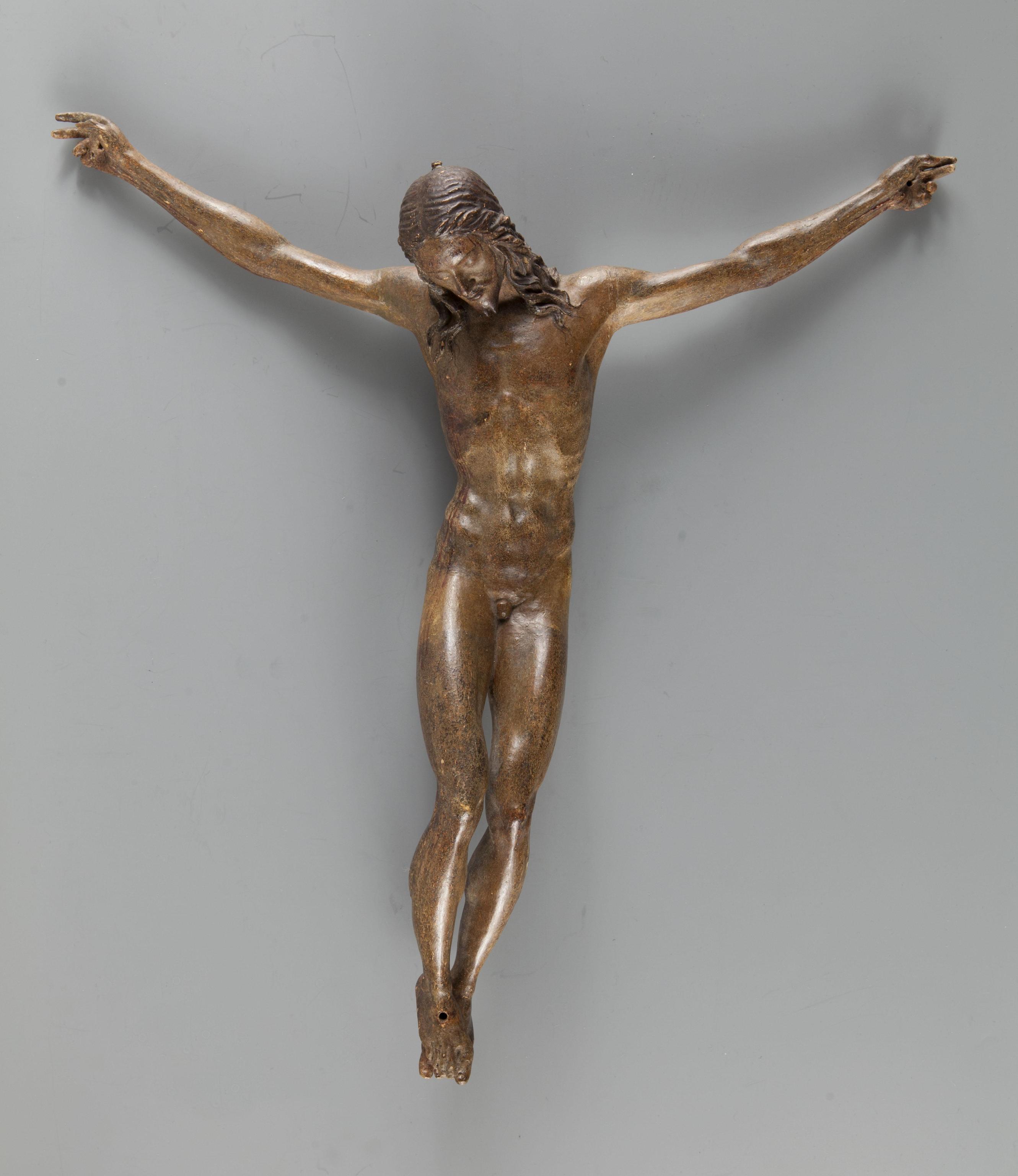 Per il Louvre, il crocifisso di legno è di Michelangelo 02