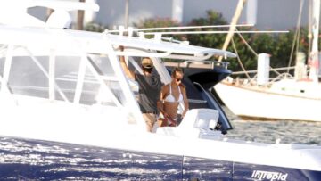 Enrique Iglesias e Anna Kournikova sullo yacht03