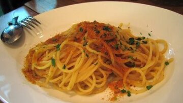 Ricette di primi: spaghetti con la bottarga