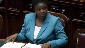 Cécile Kyenge attacca Roberto Calderoli: "Lasci il posto a chi é capace"
